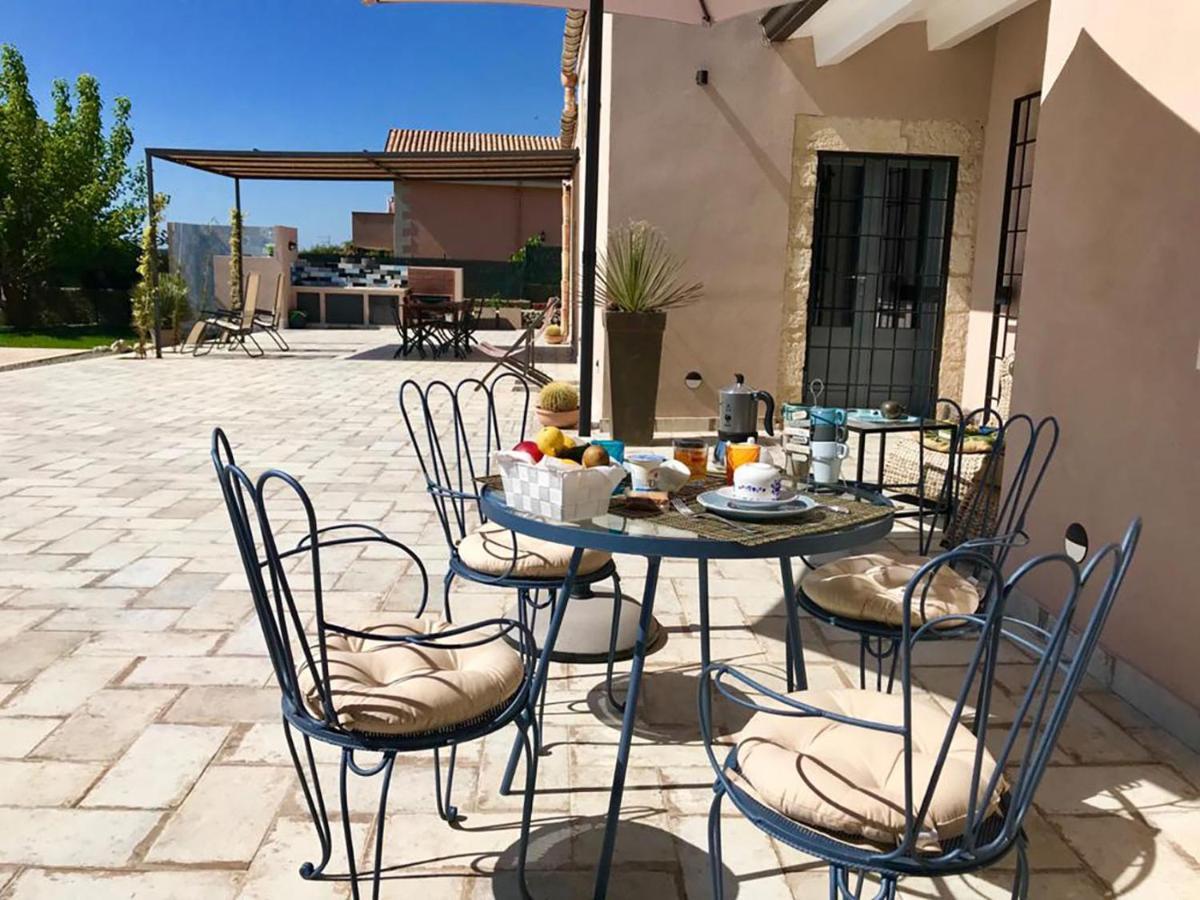 San Corrado di FuoriIl Baglio Del Picchio - Notoアパートメント エクステリア 写真